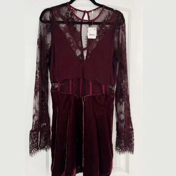 NWT free people lace and velvet burgundy dress. - Picture 6 of 9